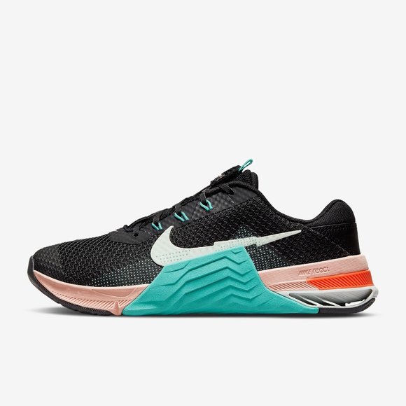 Nike Shoes - Womens Nike Metcon 7
